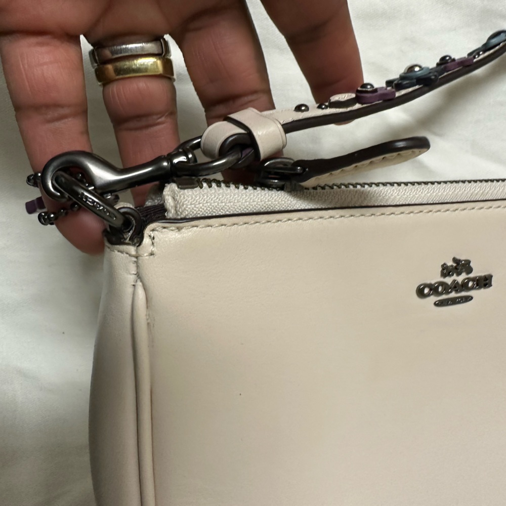 Authentic Coach Nolita 19 in chalk smooth leather! - Picture 2 of 14